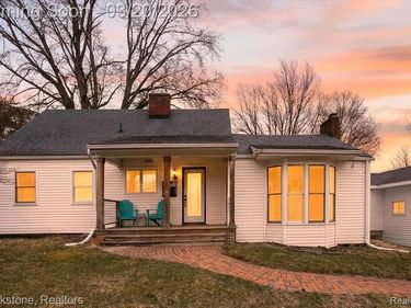 120 Boman Street, Flushing, MI 48433