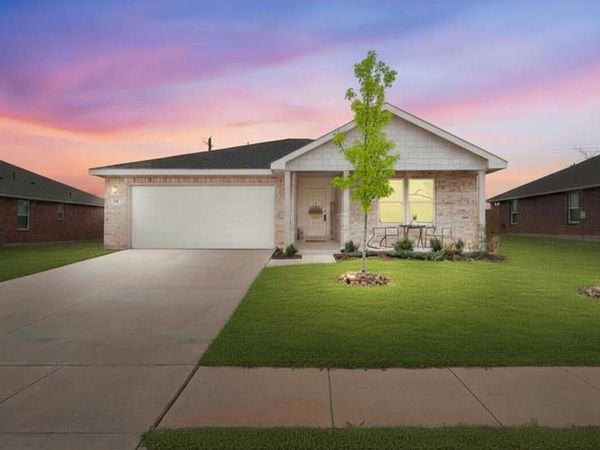 513 Jameson Street, Springtown, TX 76082