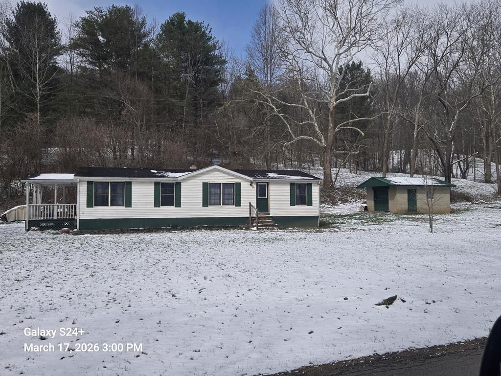 59643 Curry Road, McArthur, OH 45651 Main Photo