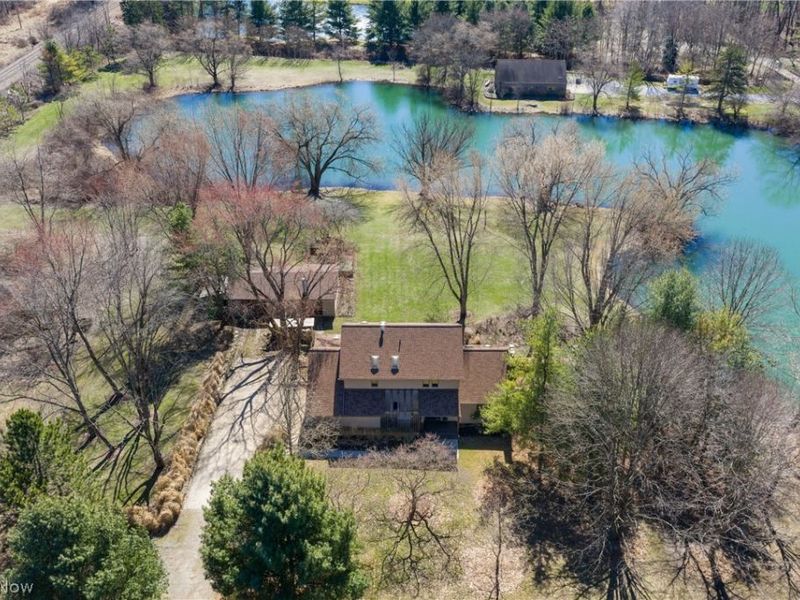 490 Johnson Road, Kent, OH 44240 Photo 2