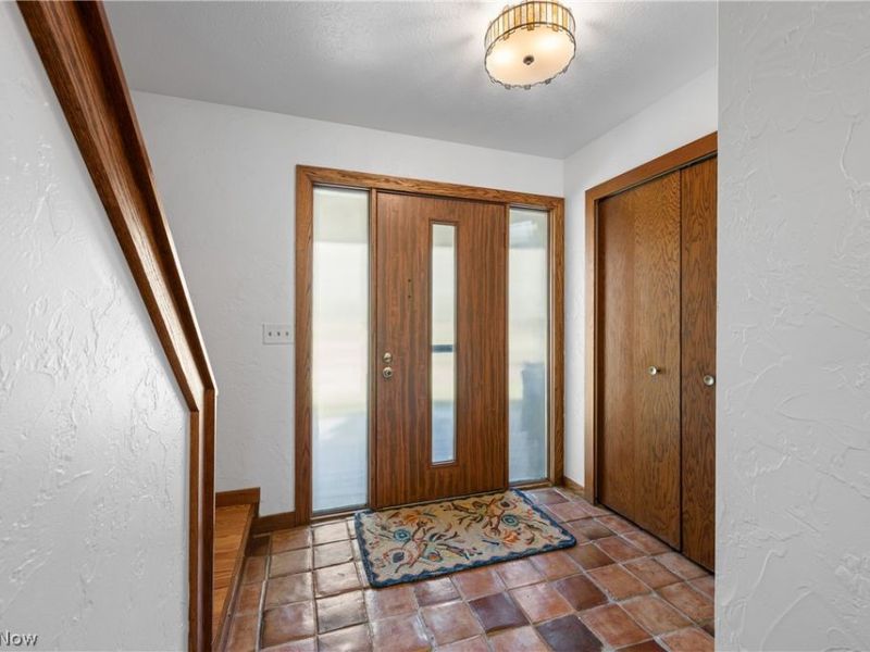 490 Johnson Road, Kent, OH 44240 Photo 3