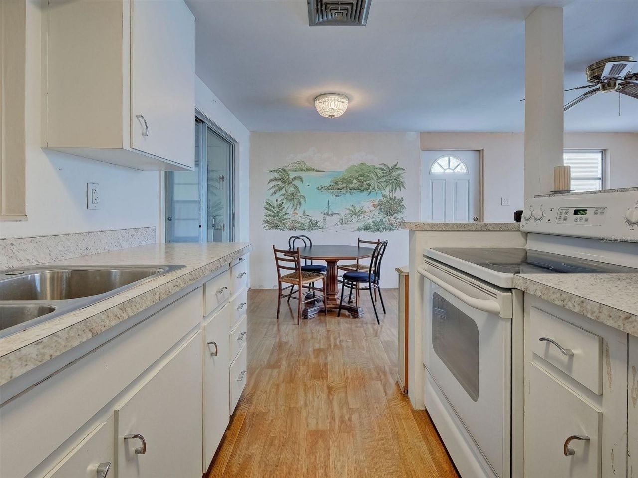 35 Hillcrest Drive, Englewood, FL 34223 Photo