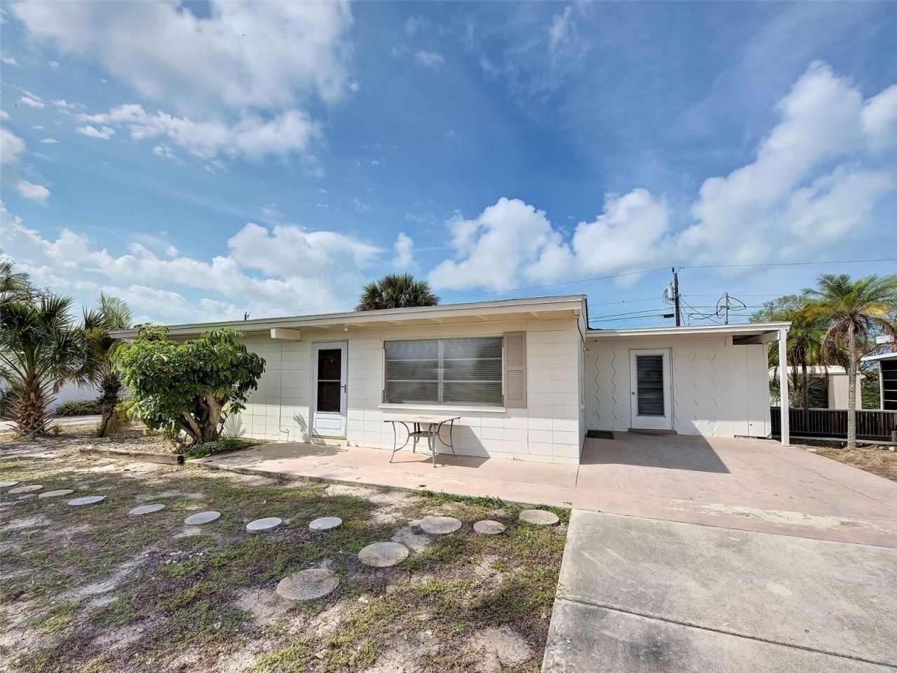 35 Hillcrest Drive, Englewood, FL 34223 Photo