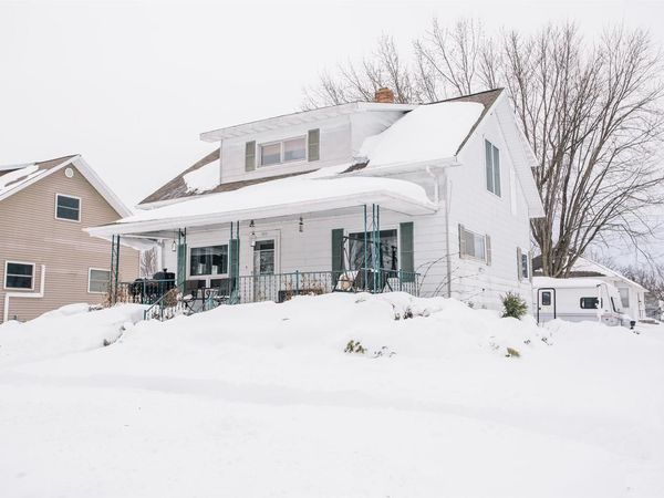 101 S WEST STREET, Loyal, WI 54446