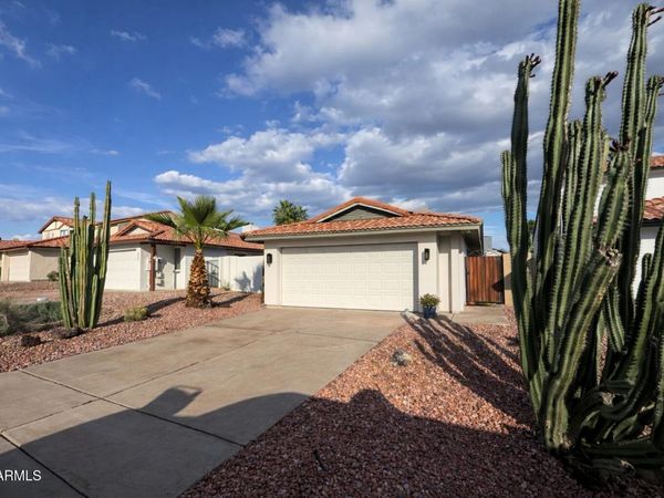 9649 S 44TH Street, Phoenix, AZ 85044