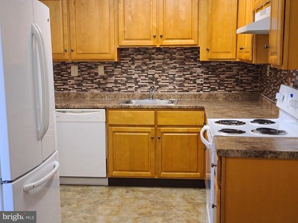 60 VILLANOVA COURT, SICKLERVILLE, NJ 08081