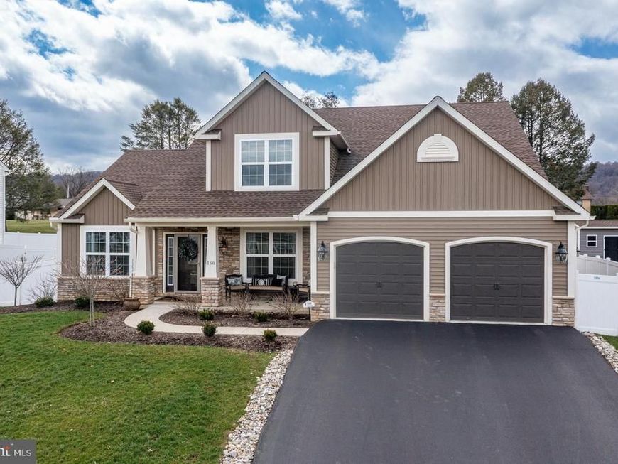 168 Sianna Circle, Wernersville, PA 19565 Main Photo