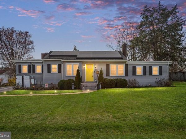 216 LORRAINE AVENUE, FREDERICKSBURG, VA 22408