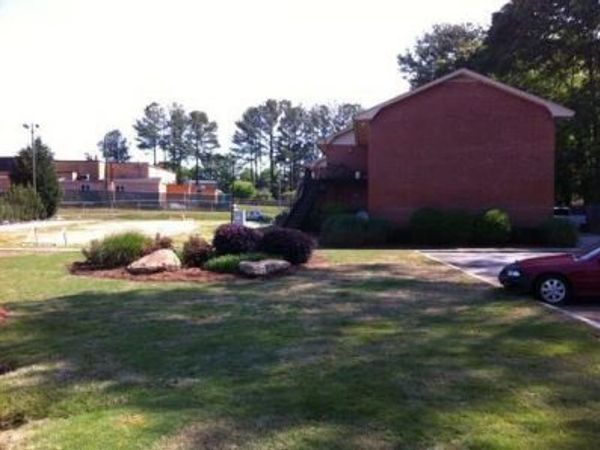 2400 N Beverly Hills Drive, Chamblee, GA 30341