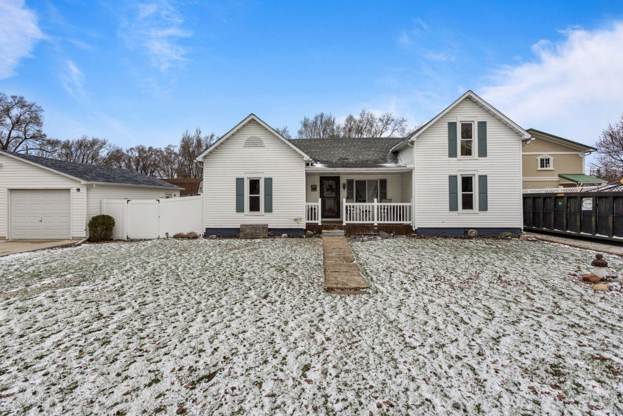 306 Shimp Street, Milmine, IL 61855 Main Photo