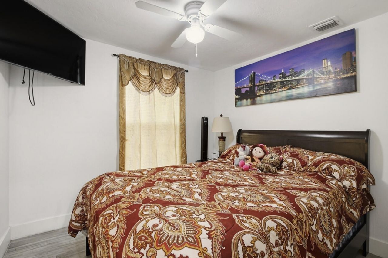 5231 Norma Elaine Road, West Palm Beach, FL 33417 Photo