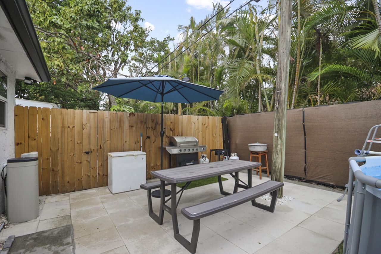 5231 Norma Elaine Road, West Palm Beach, FL 33417 Photo