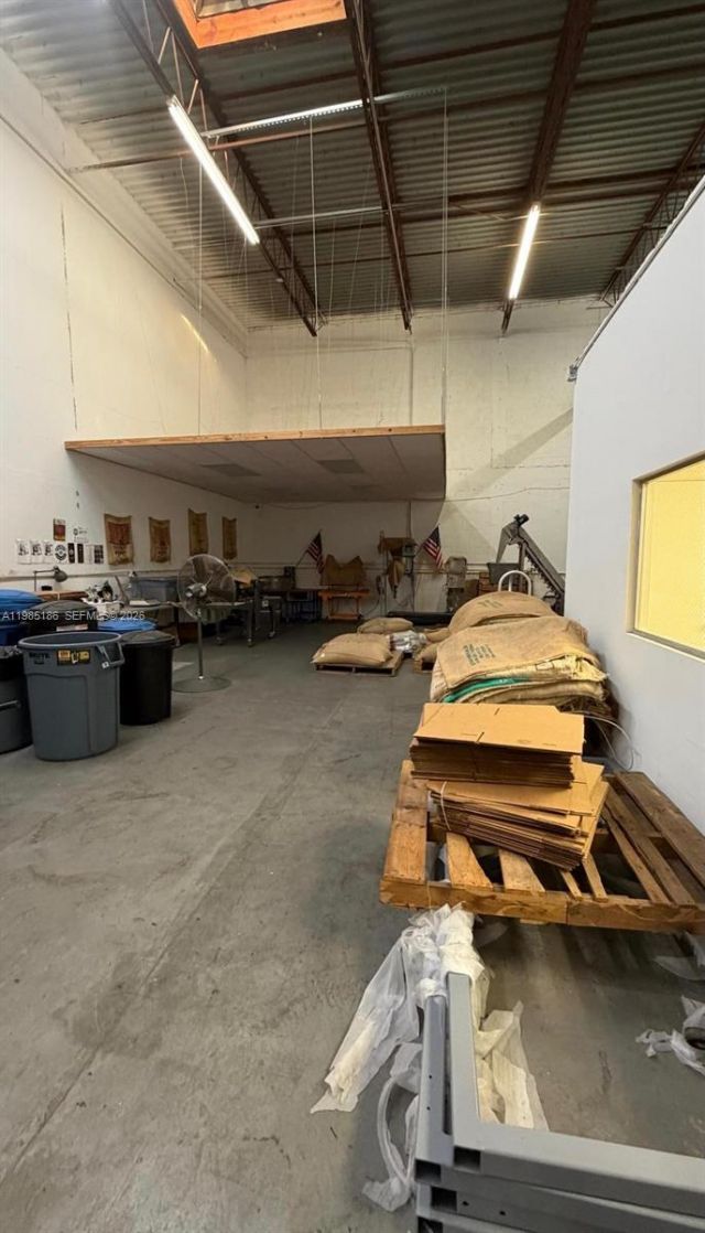 1827 SW 31st Ave , Pembroke Park, FL 33009 Photo