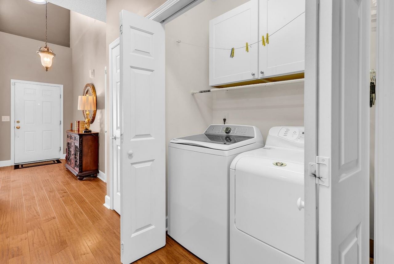 6095 Catalina Dr. Photo 8