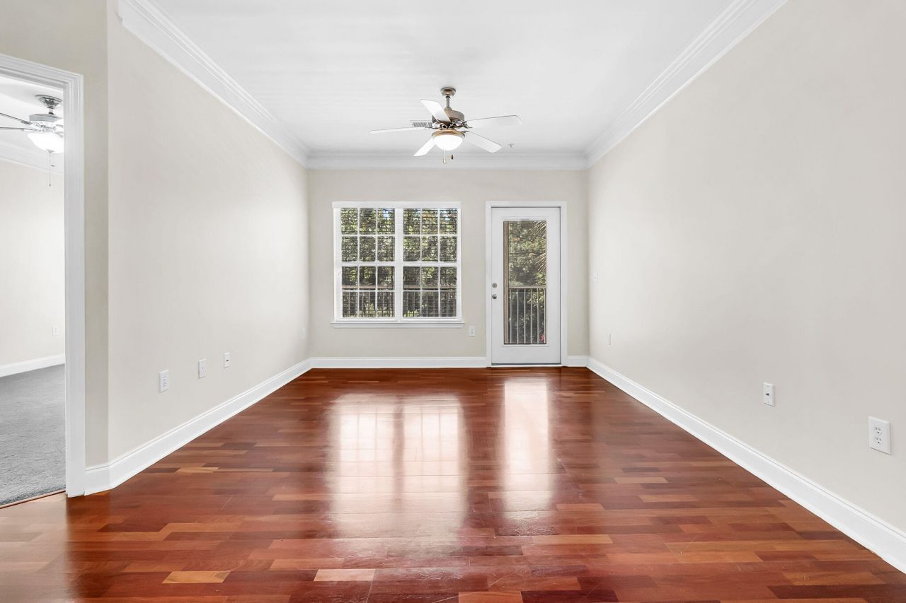 1410 Basildon Road Photo 13