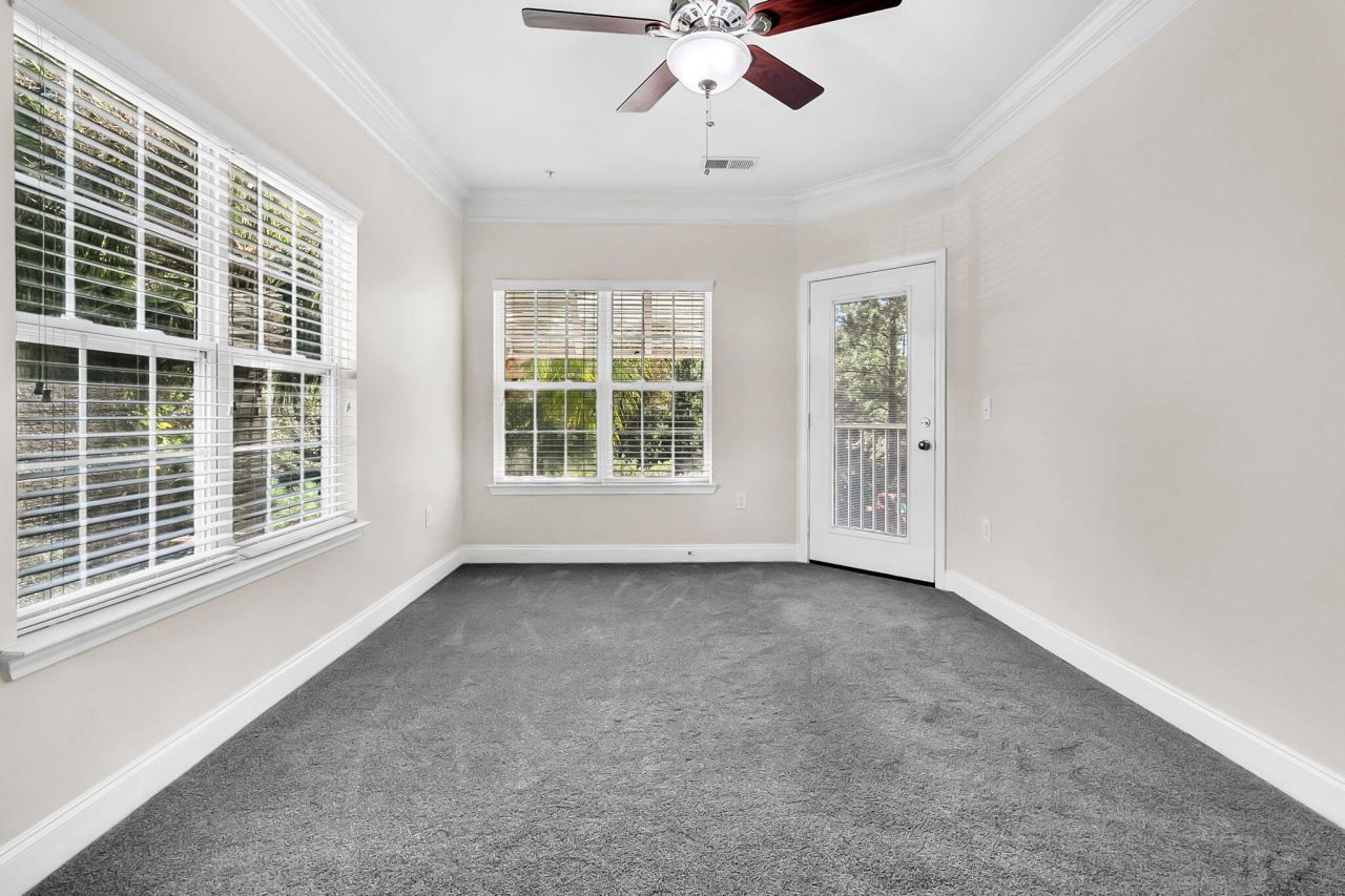 1410 Basildon Road Photo 19