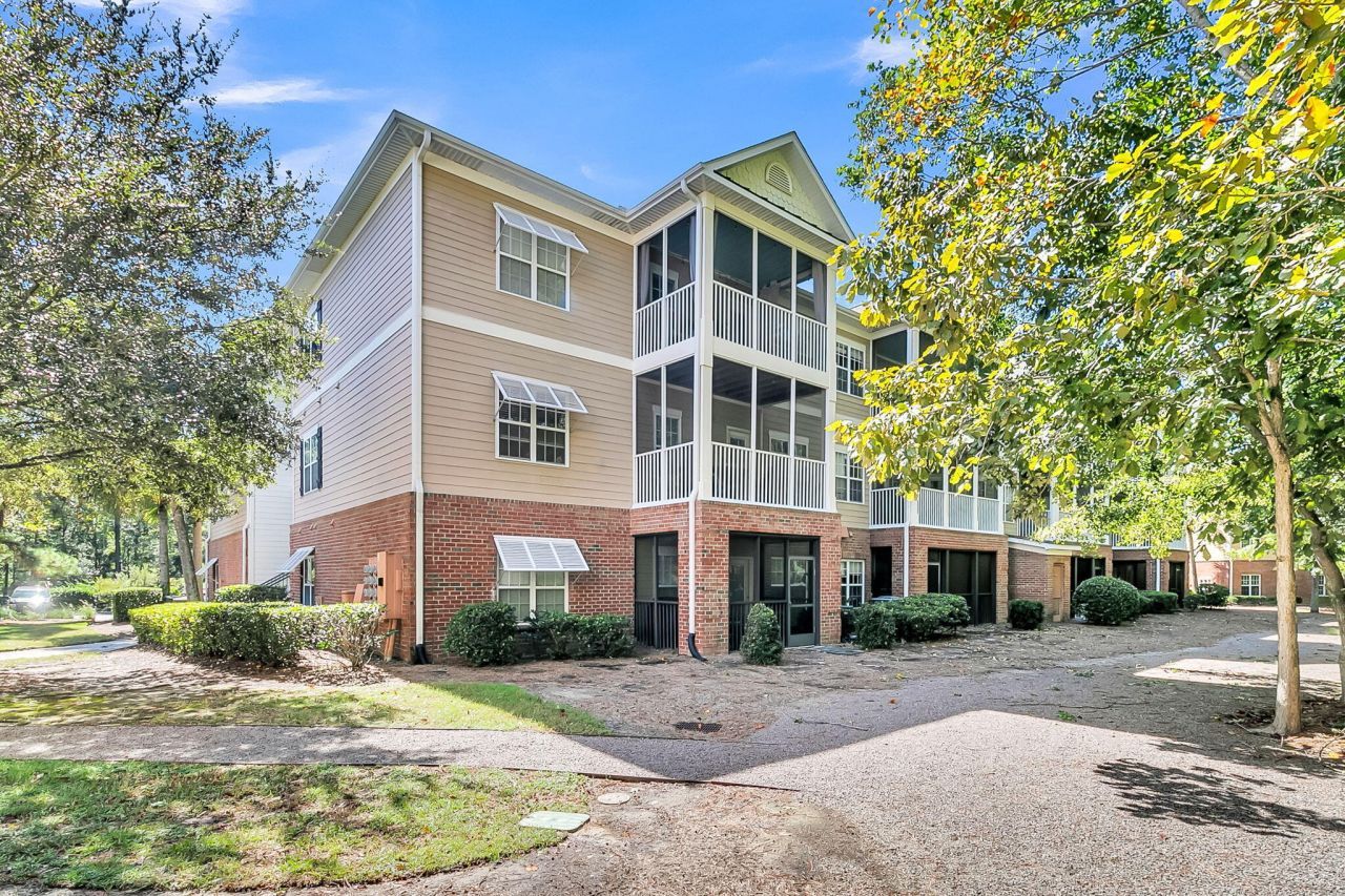 1410 Basildon Road Photo 35