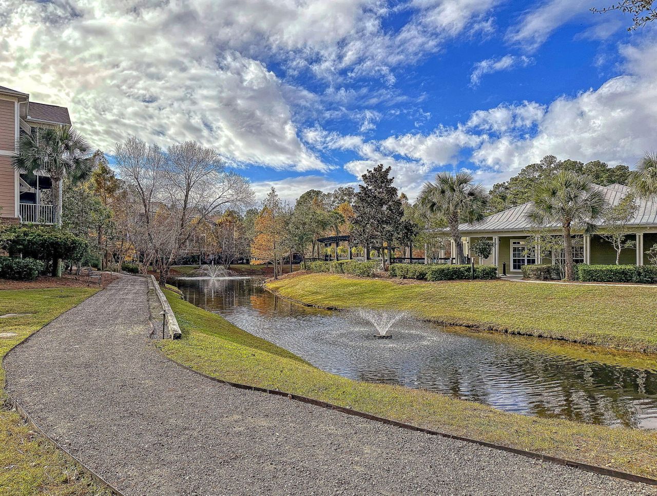 1410 Basildon Road Photo 39