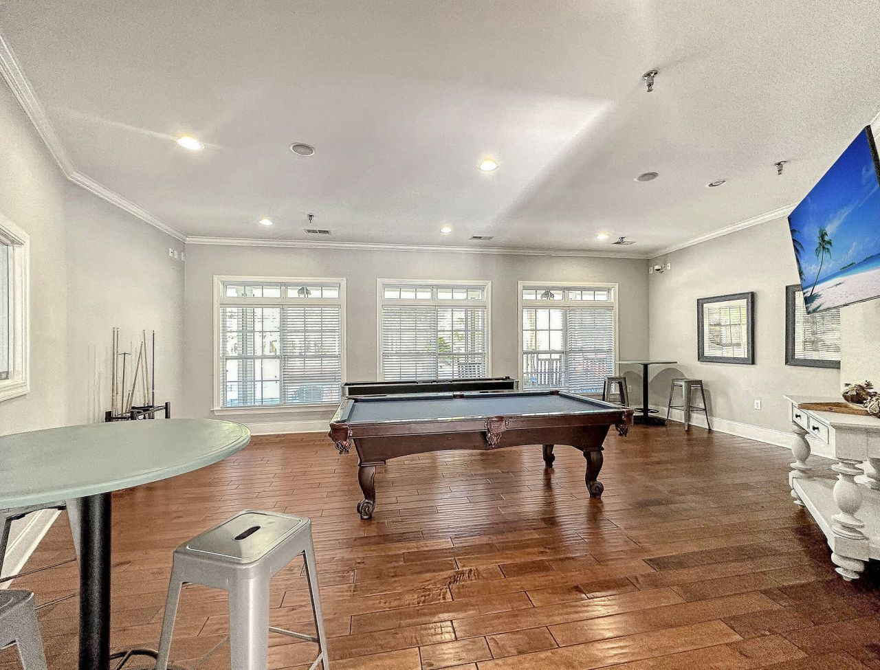 1410 Basildon Road Photo 45