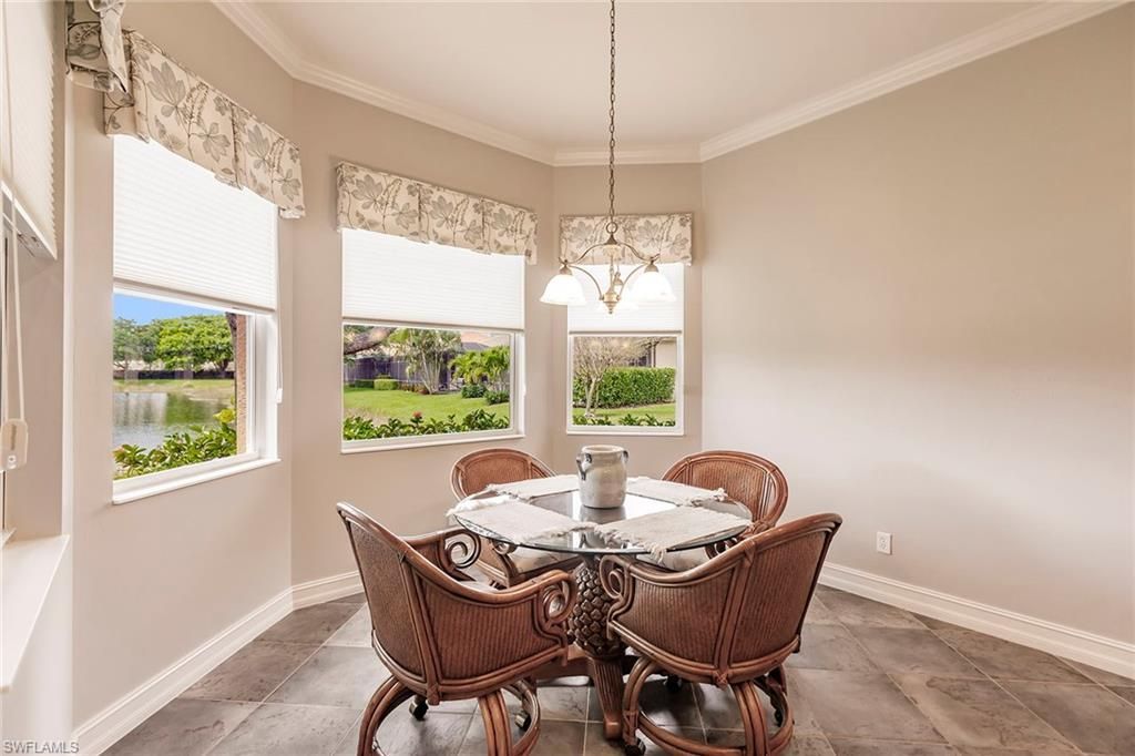 6105 Dogleg Dr, Naples, FL 34113 Photo