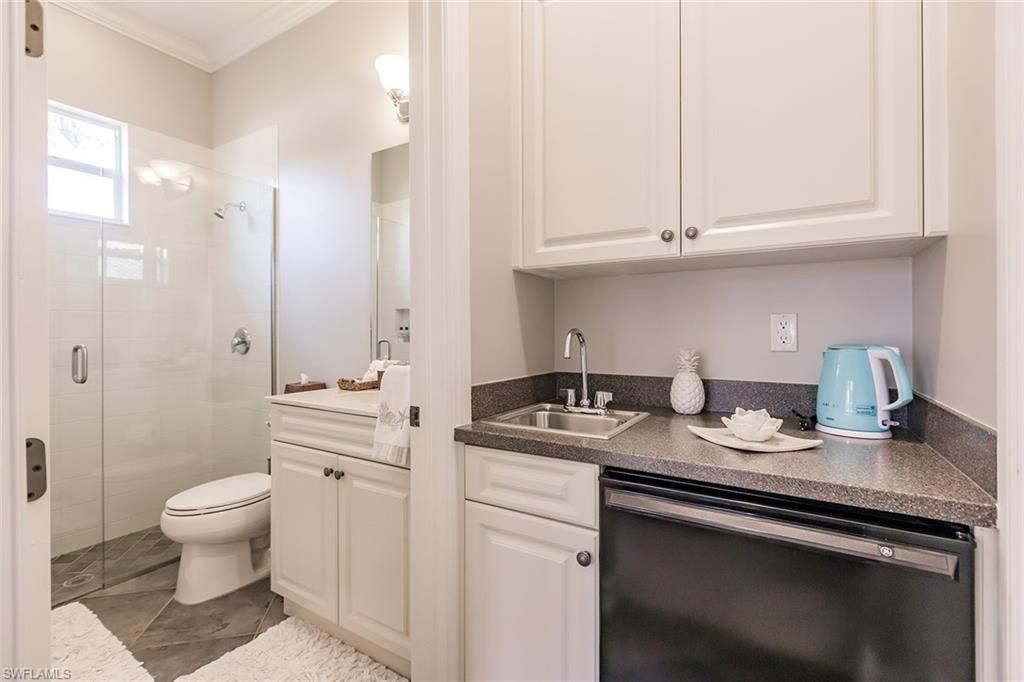 6105 Dogleg Dr, Naples, FL 34113 Photo