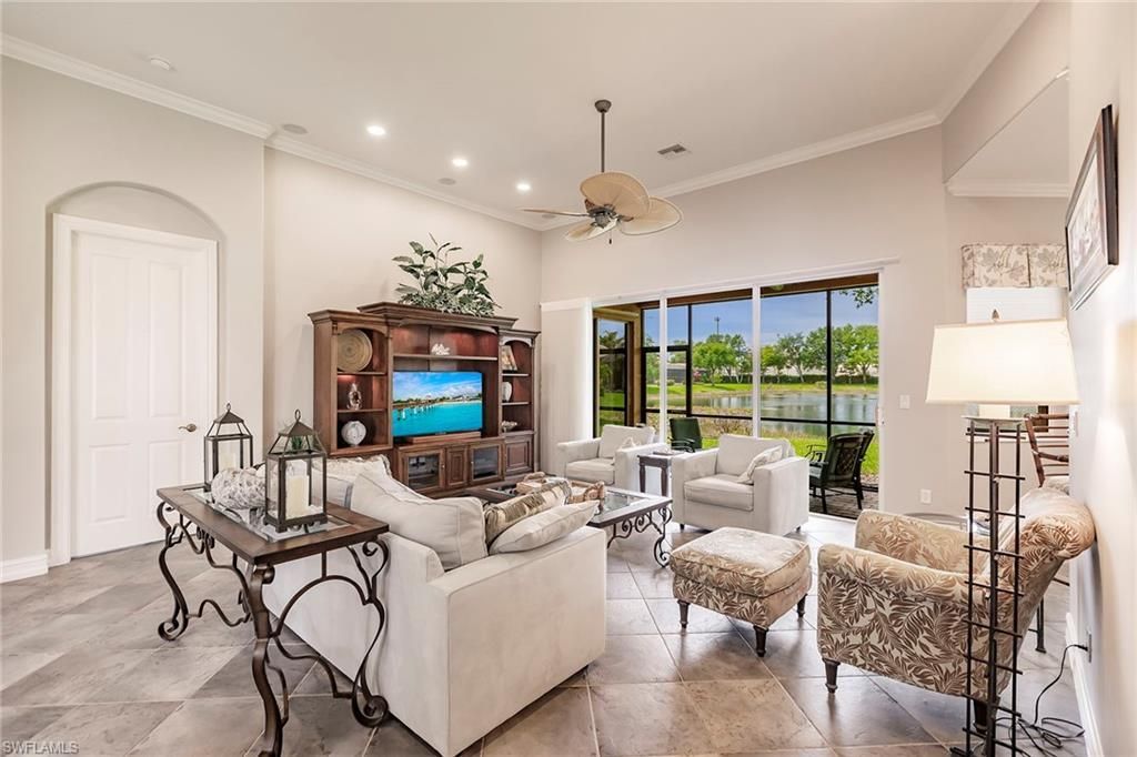 6105 Dogleg Dr, Naples, FL 34113 Photo