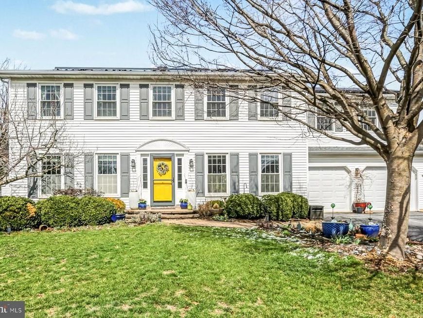 2204 Continental Drive, Harrisburg, PA 17110 Main Photo