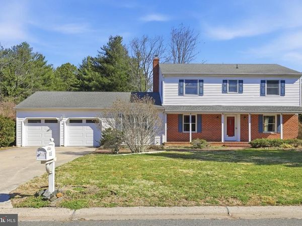 135 N FAIRFIELD DRIVE, DOVER, DE 19901