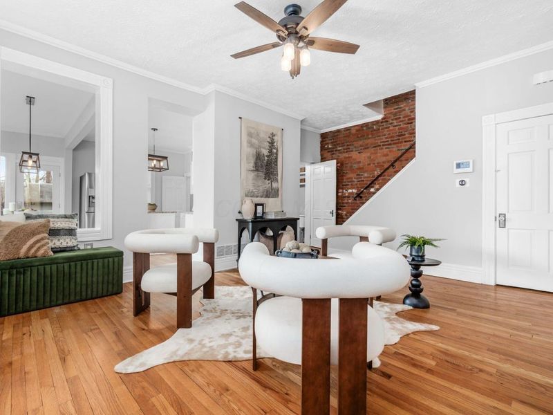 637 Briggs Street, Columbus, OH 43206 Photo 3