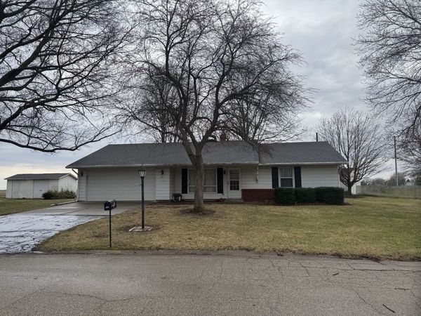 100 Hazelwood Drive, Wyanet, IL 61379