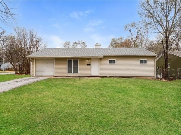 7300 E 112th Street, Kansas City, MO 64134