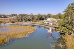 1995 Daniel Island Drive photo 4