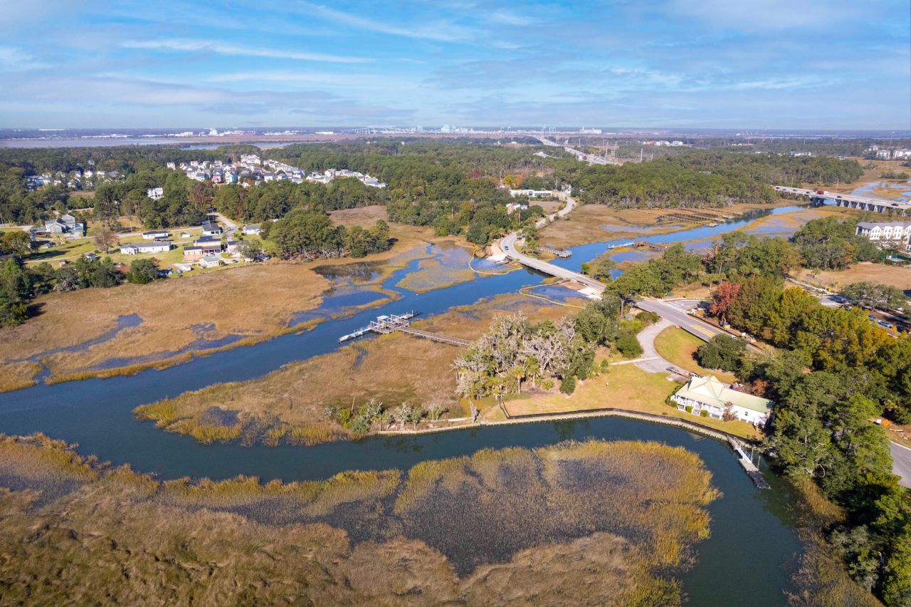 1995 Daniel Island Drive  Photo 21