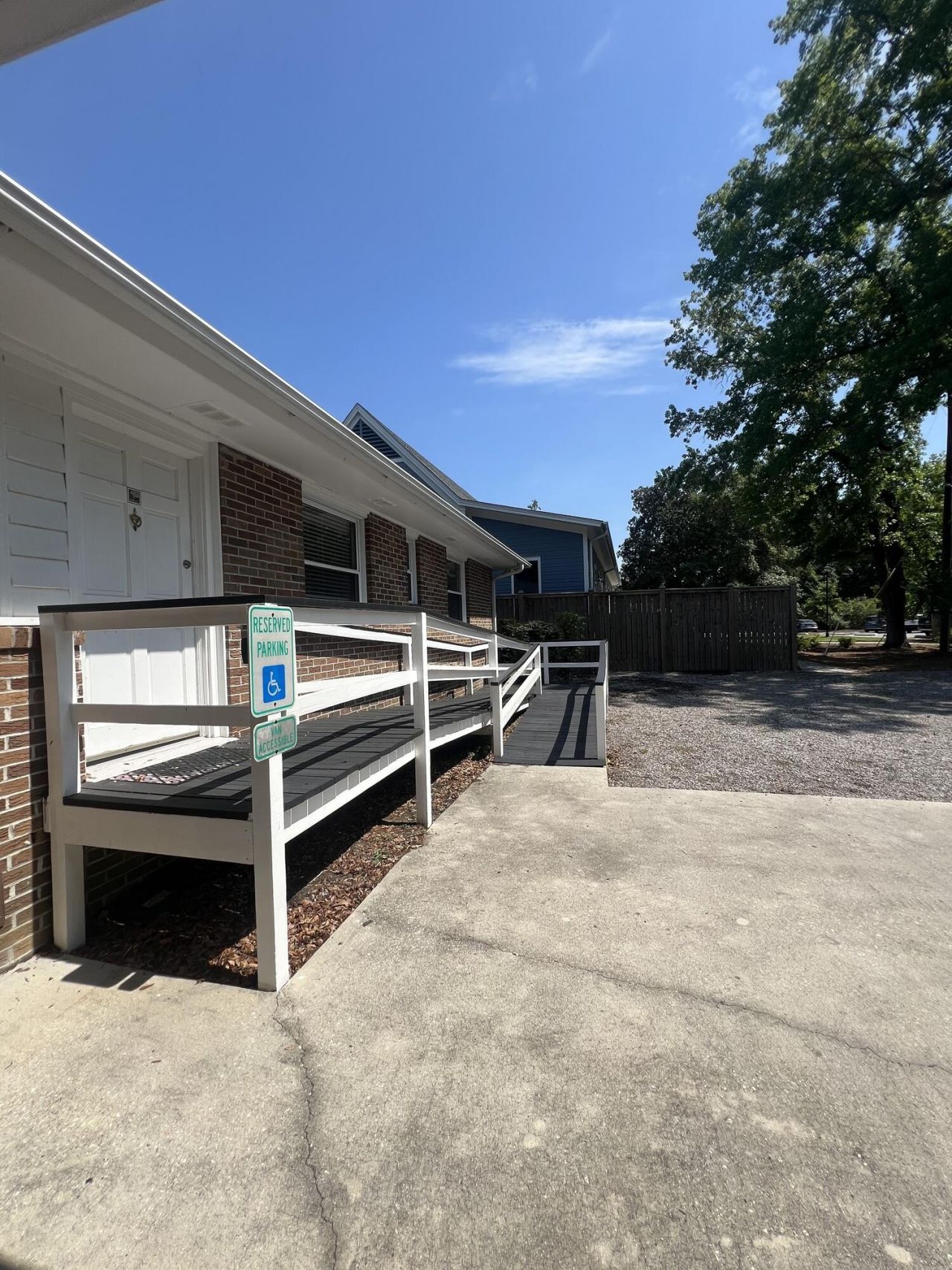 537 Folly Road Photo 21