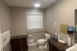 537 Folly Road photo 4