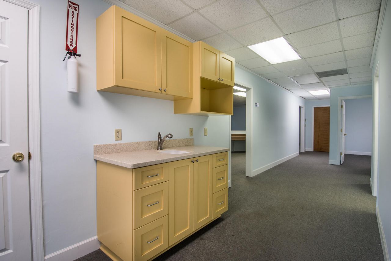 174 E East Bay Street Photo 20