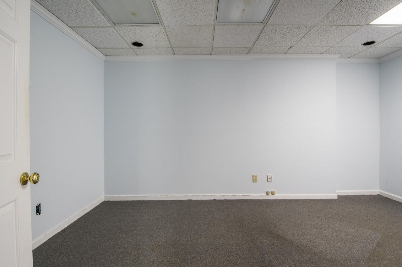 174 E East Bay Street Photo 7