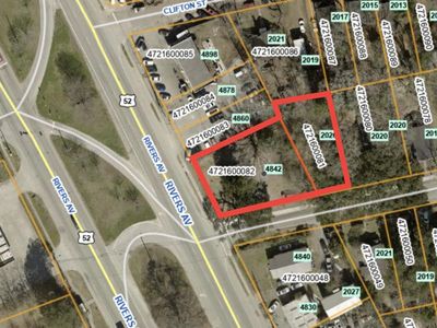 4842 Rivers Avenue , North Charleston, SC 29406