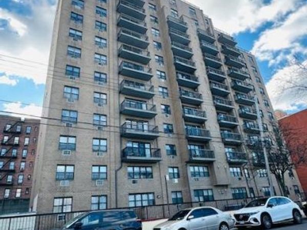 147-20 35 Avenue , Unit 2F, Flushing, NY 11354