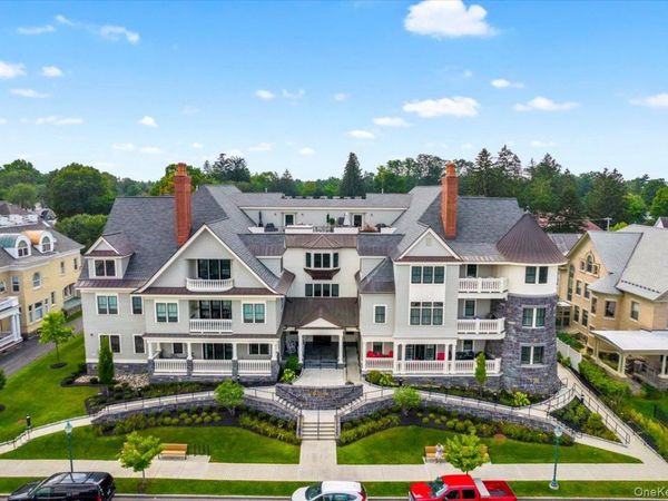 46 Union Avenue , Unit 301, Call Listing Agent, NY 12866