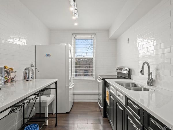 800 Cortelyou Road , Unit 3E, Brooklyn, NY 11218