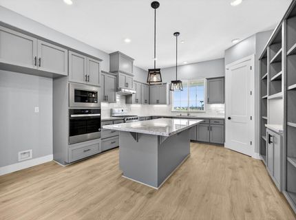900 Acadia Ct, Roseville, CA 95747 Photo