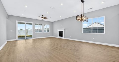 900 Acadia Ct, Roseville, CA 95747 Photo