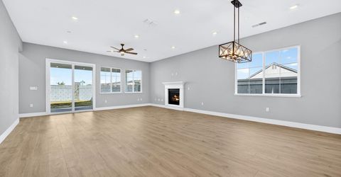 900 Acadia Ct, Roseville, CA 95747 Photo