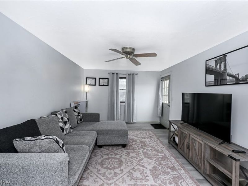 925 Gayer Drive, Medina, OH 44256 Photo 10