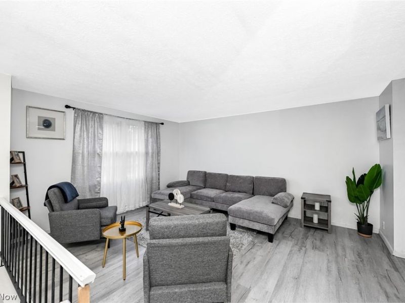 925 Gayer Drive, Medina, OH 44256 Photo 5