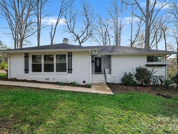 1548 Westbrook Circle, Gastonia, NC 28052