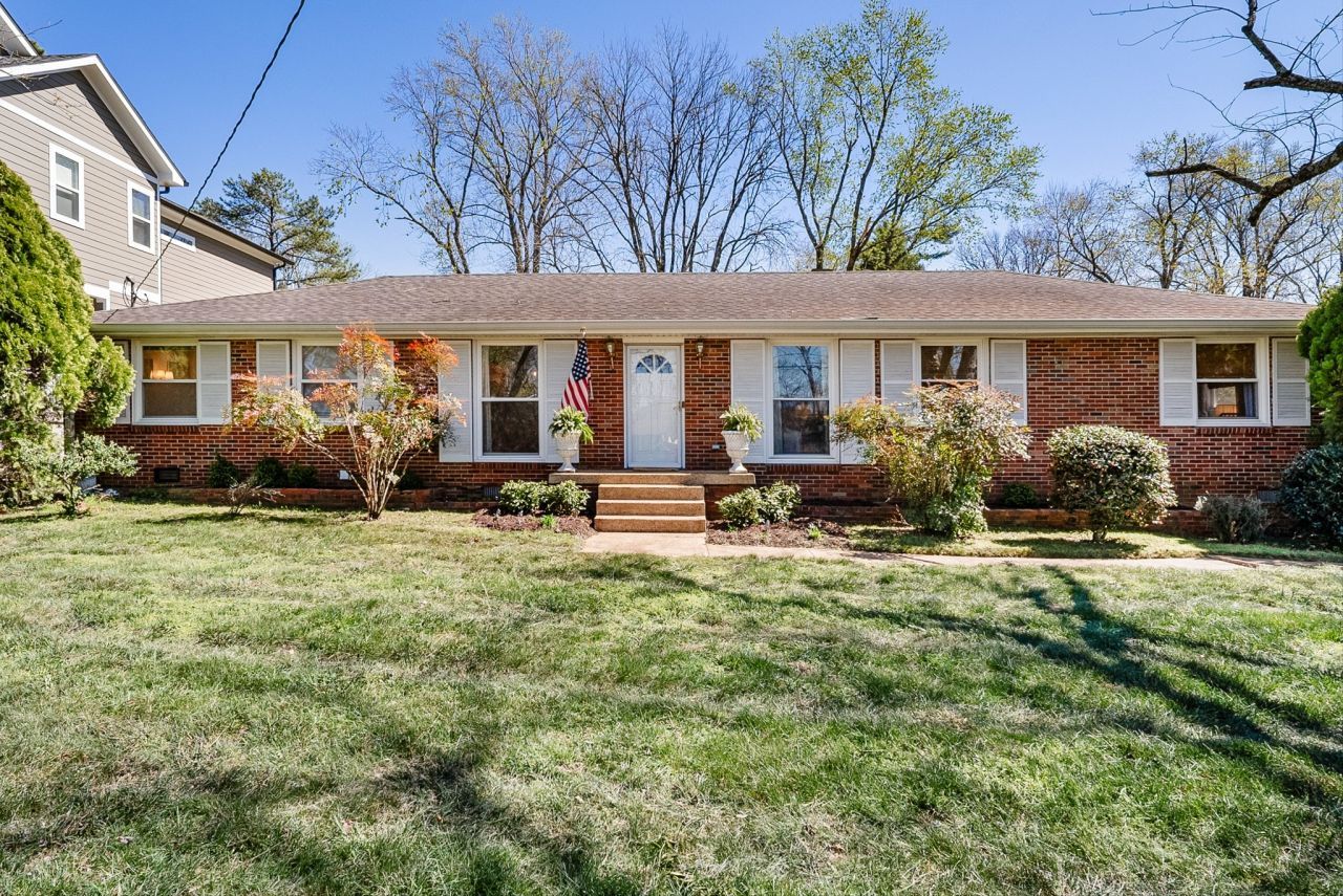 655 Mcmurray Dr, Nashville, TN 37211 Main Photo