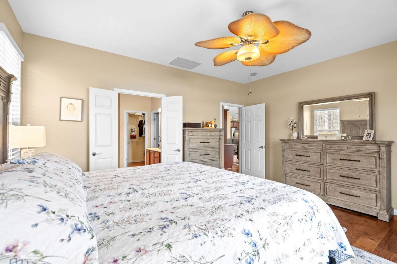 2797 Sanctuary Blvd. Photo 24