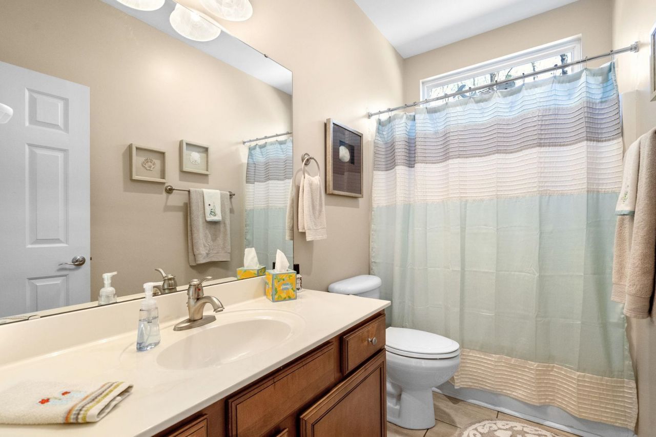 2797 Sanctuary Blvd. Photo 32